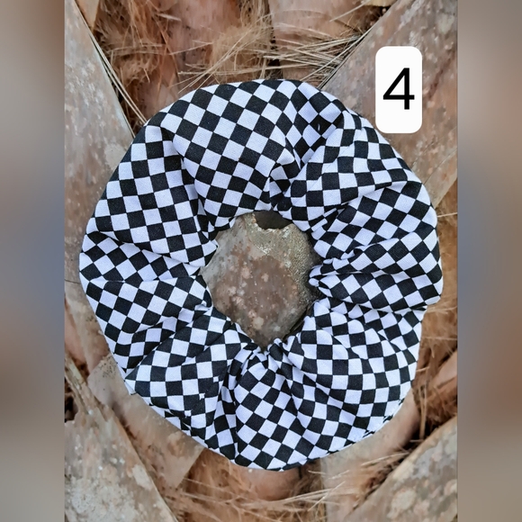 ONE Hand Crafted Cotton Scrunchie Collection #20 White Black Dots Plaid - Picture 9 of 13